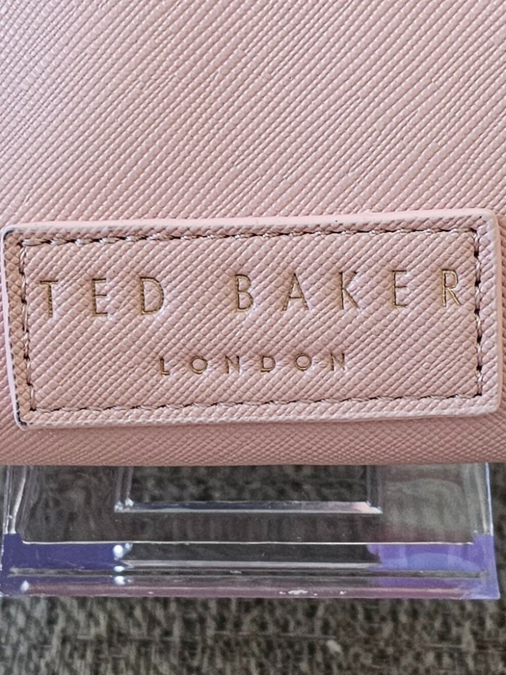 NWT Ted Baker London Cloud Pink Floral Cosmetic Loaf Travel Bag + Bottles